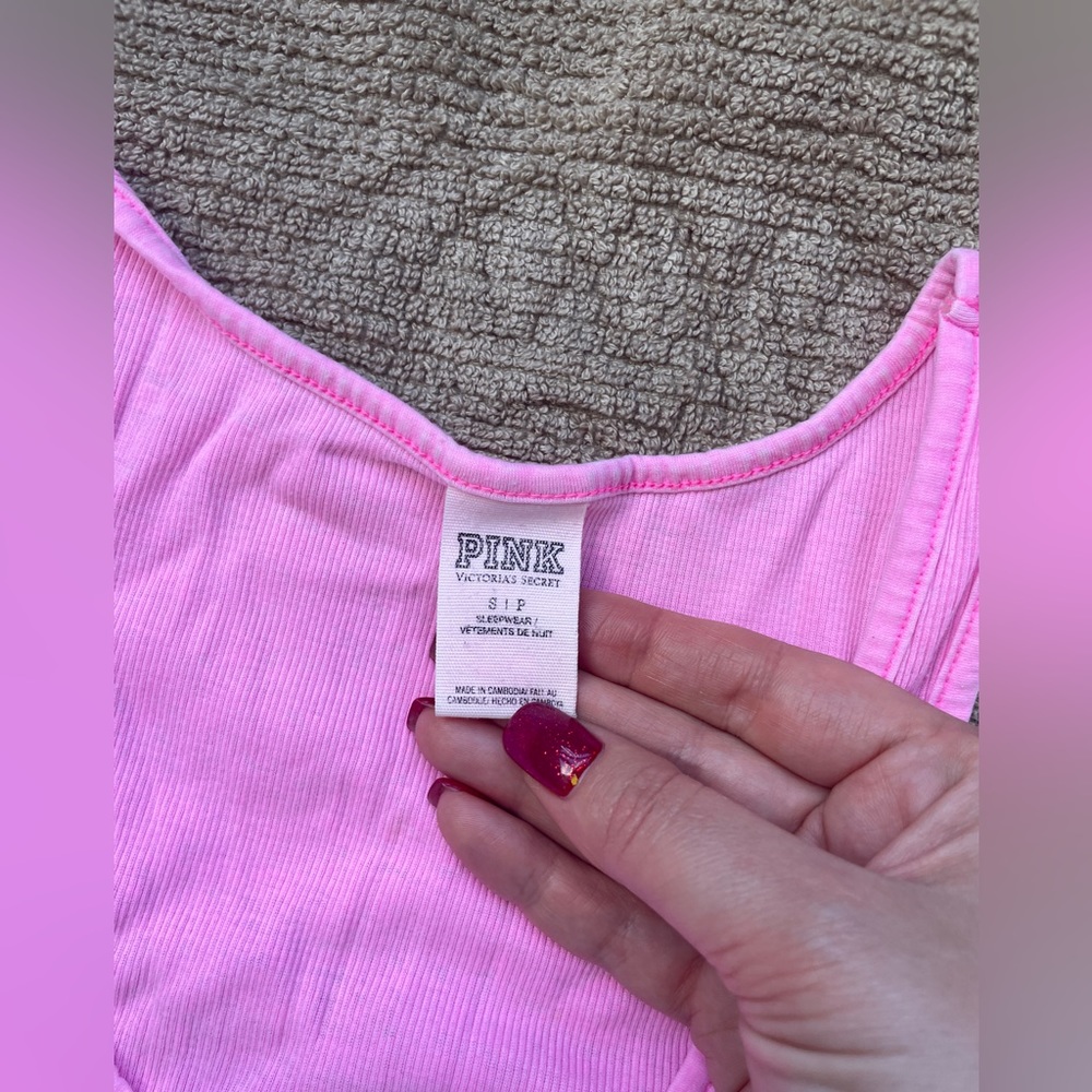 PINK Victoria’s Secret Pink Tank top. Size: S